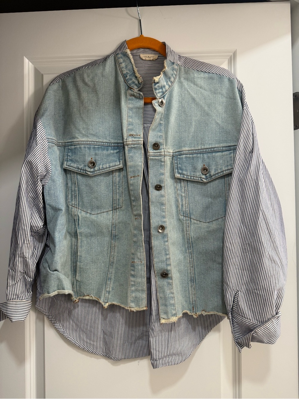 Striped Sleeve Light Blue Denim-Front Jacket - Unbranded